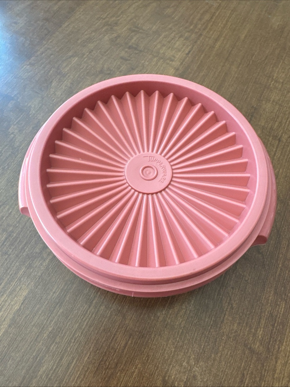 Tupperware Coral Pink snack size bowl with lid